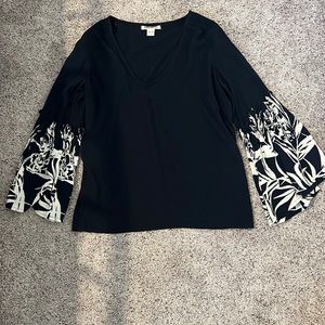 Billabong blouse size small